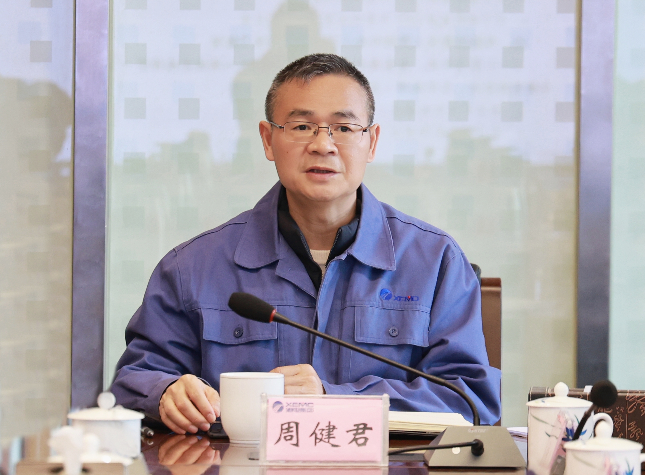 個人照.jpg 個人照.jpg